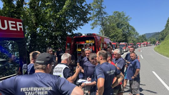 Vermisste Taucherin in Steinbach a. A. – Taucheinsatz