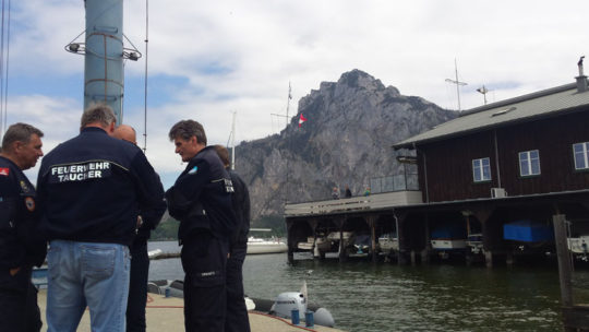 Vermisster nach Suchaktion am Traunsee gefunden